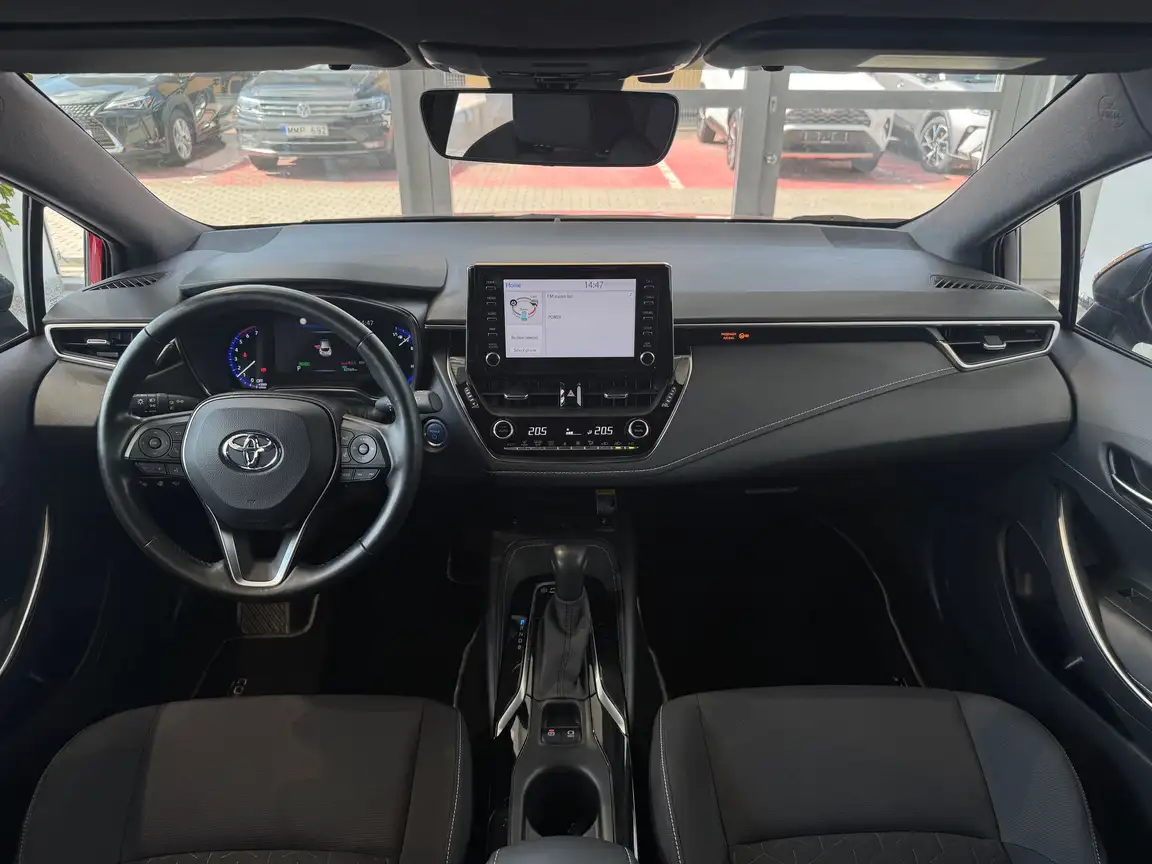 TOYOTA COROLLA