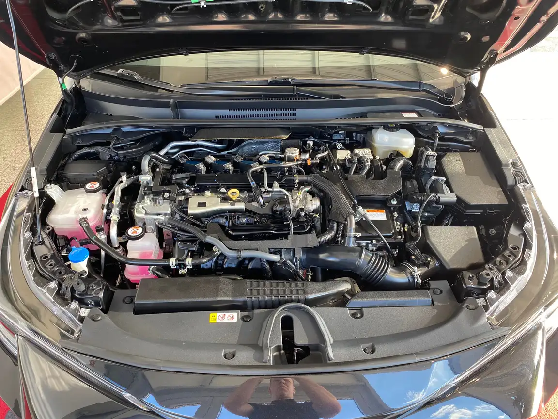 TOYOTA COROLLA