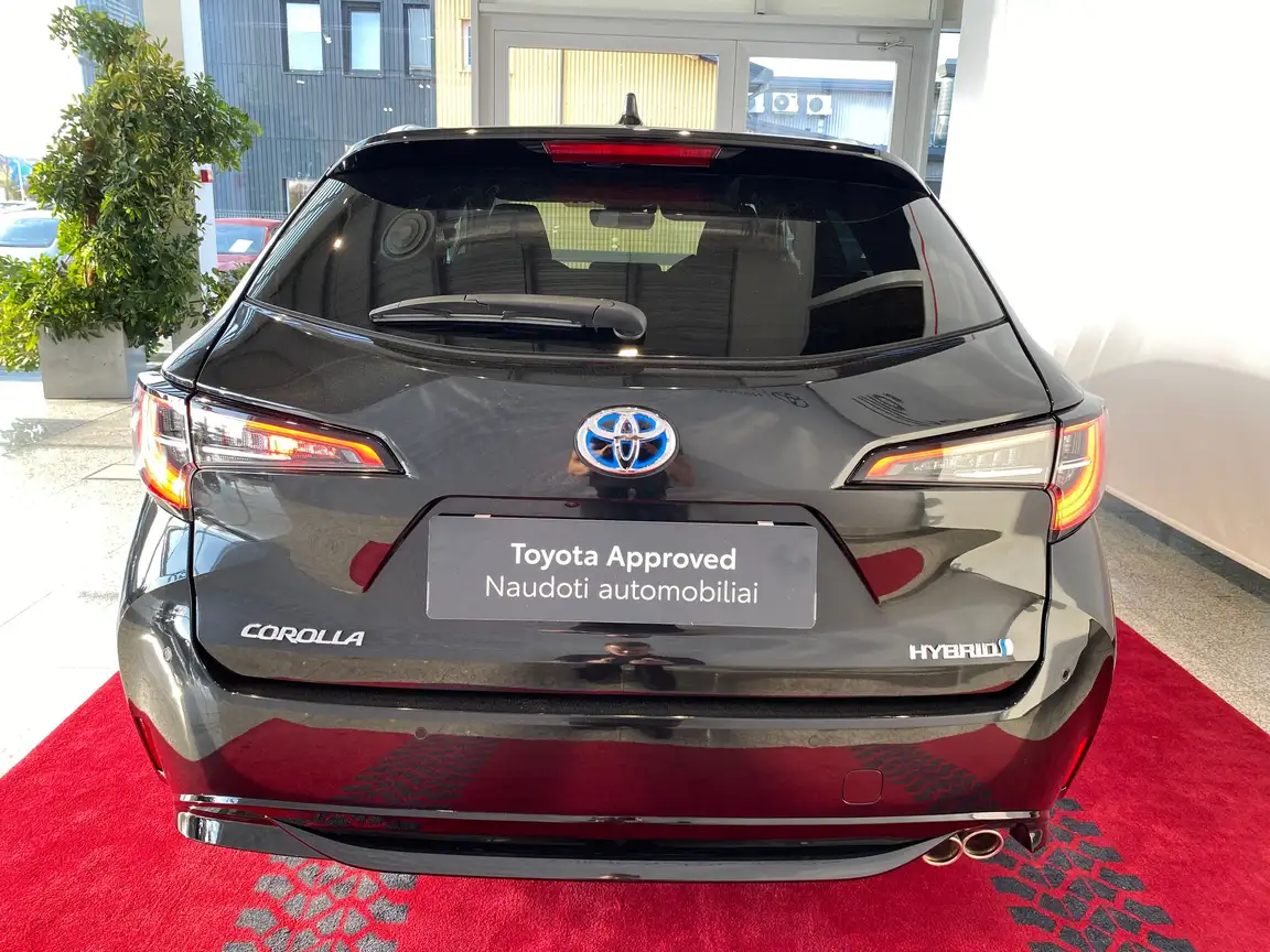 TOYOTA COROLLA