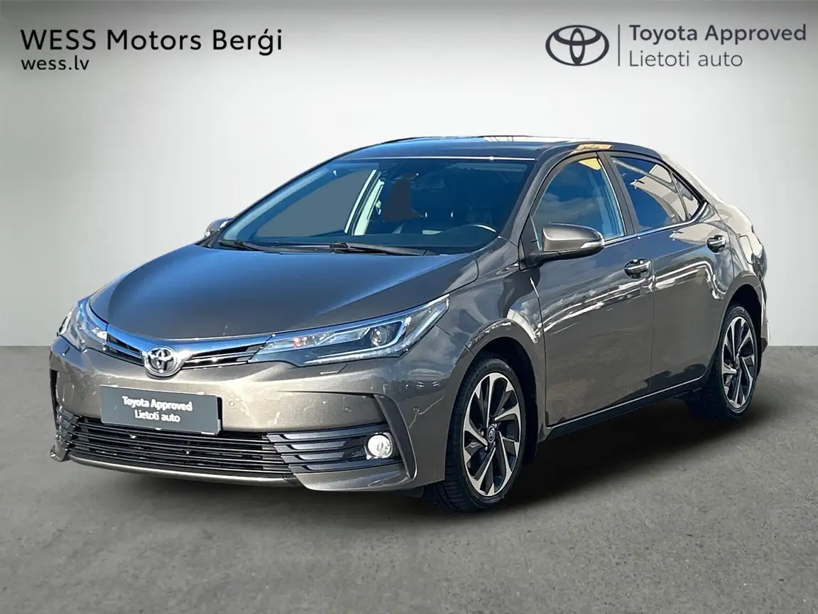 TOYOTA COROLLA