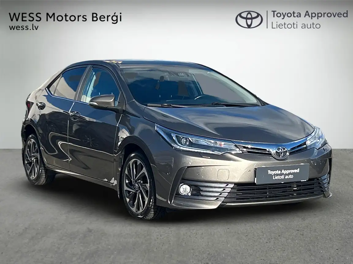 TOYOTA COROLLA