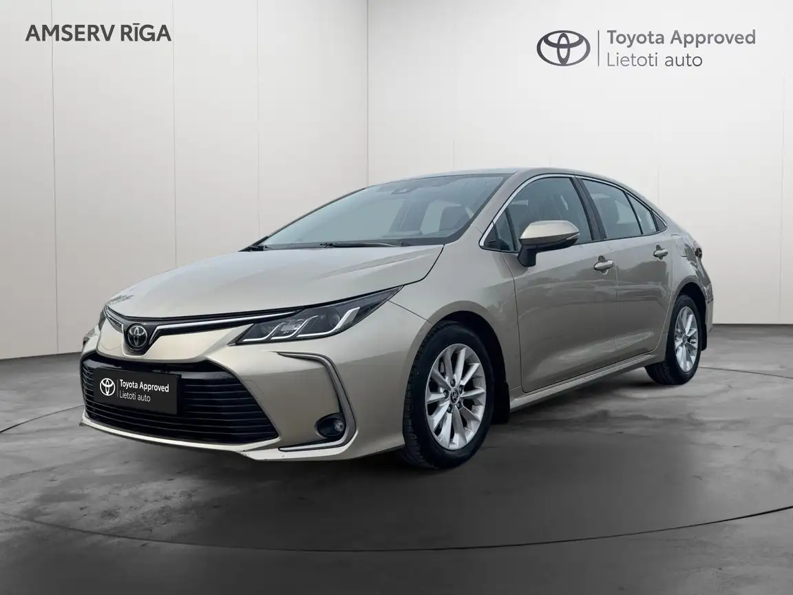 TOYOTA COROLLA