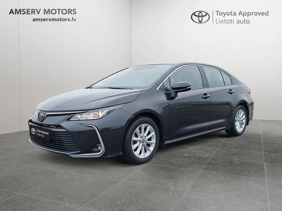 TOYOTA COROLLA