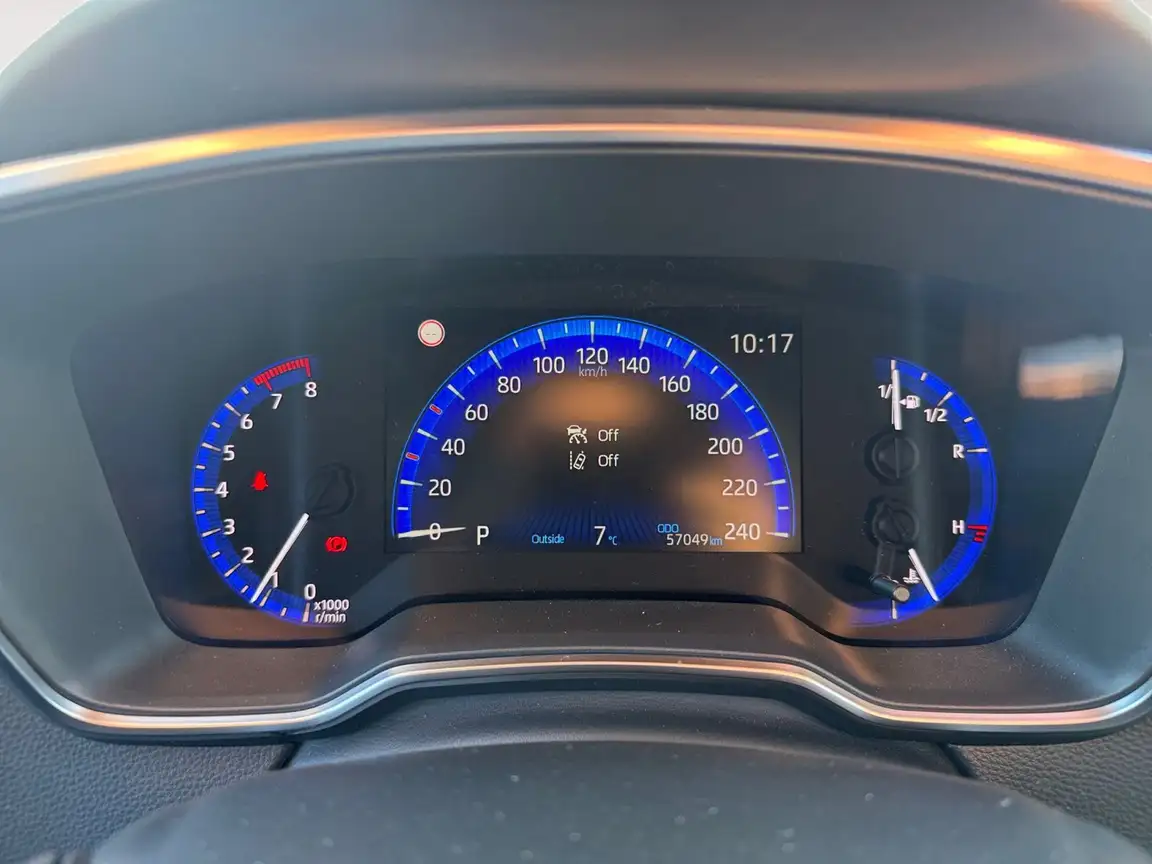 TOYOTA COROLLA