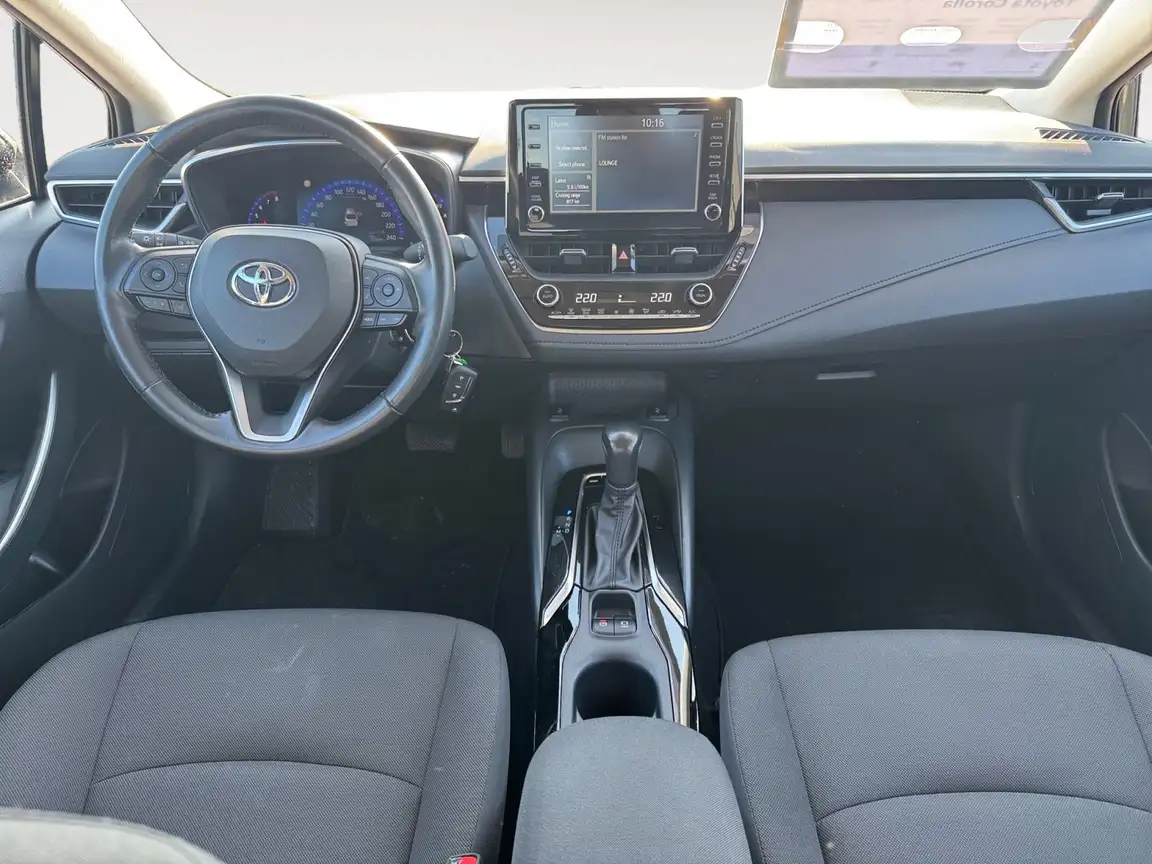 TOYOTA COROLLA