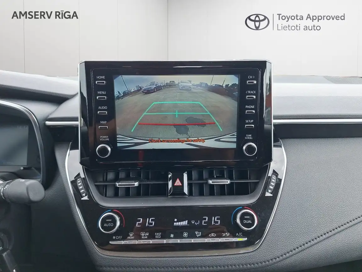 TOYOTA COROLLA