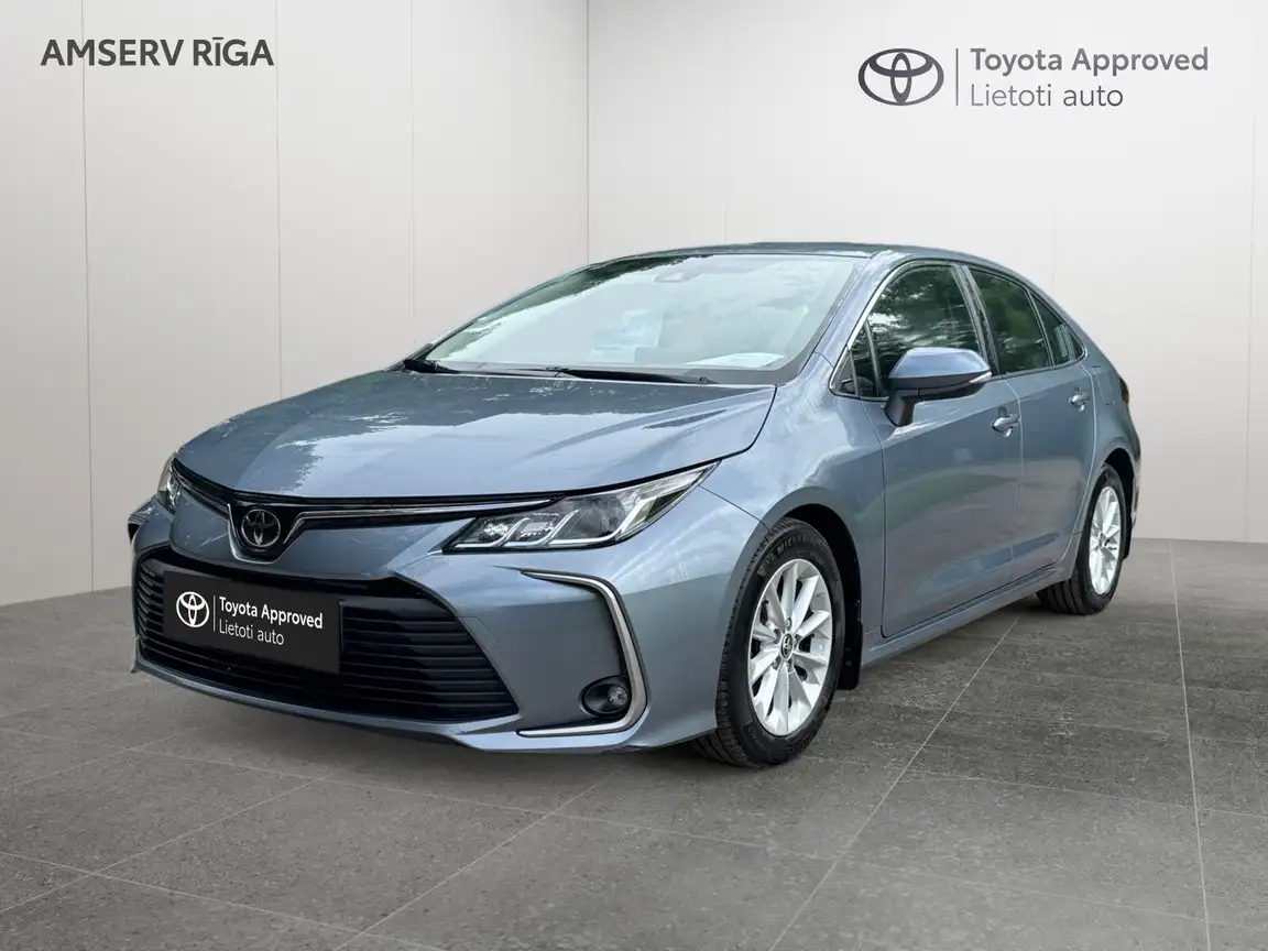 TOYOTA COROLLA