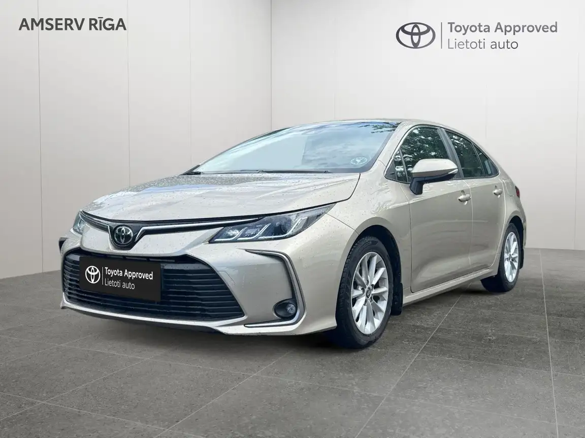 TOYOTA COROLLA