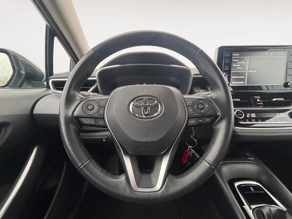 TOYOTA COROLLA