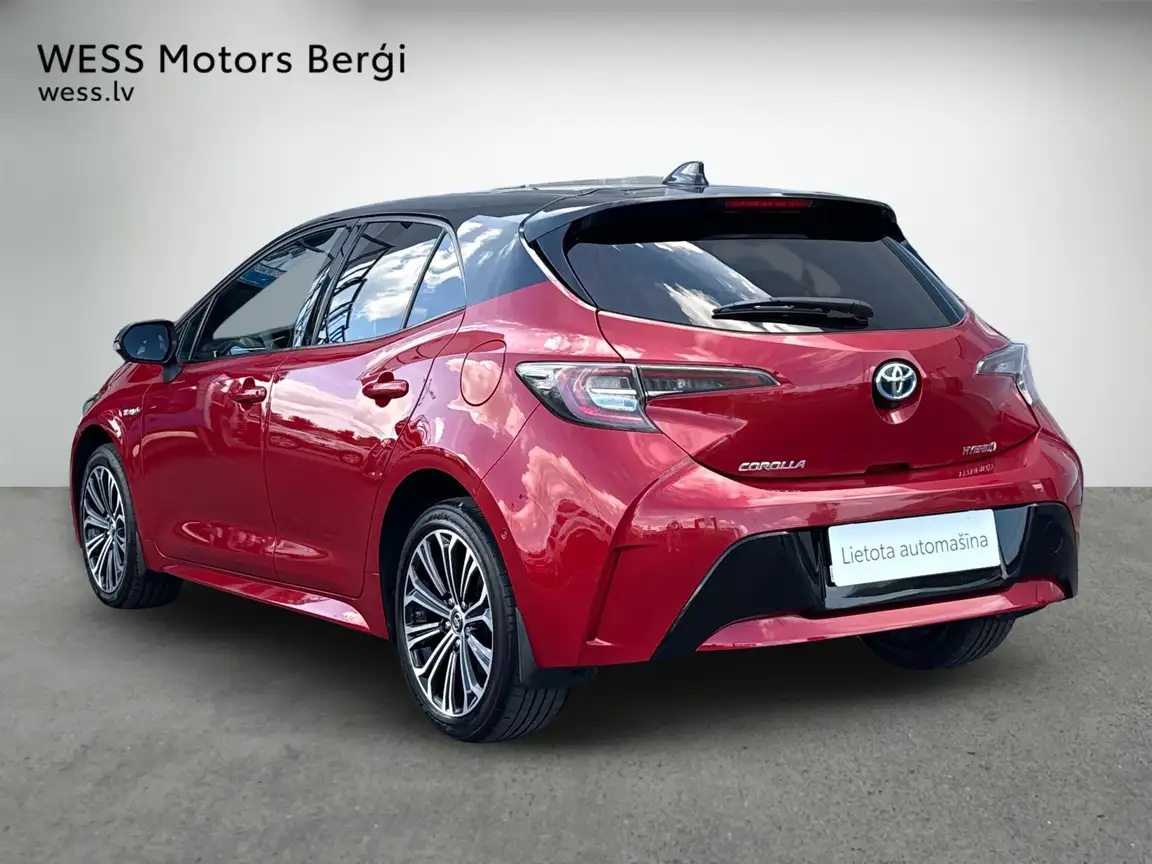 TOYOTA COROLLA