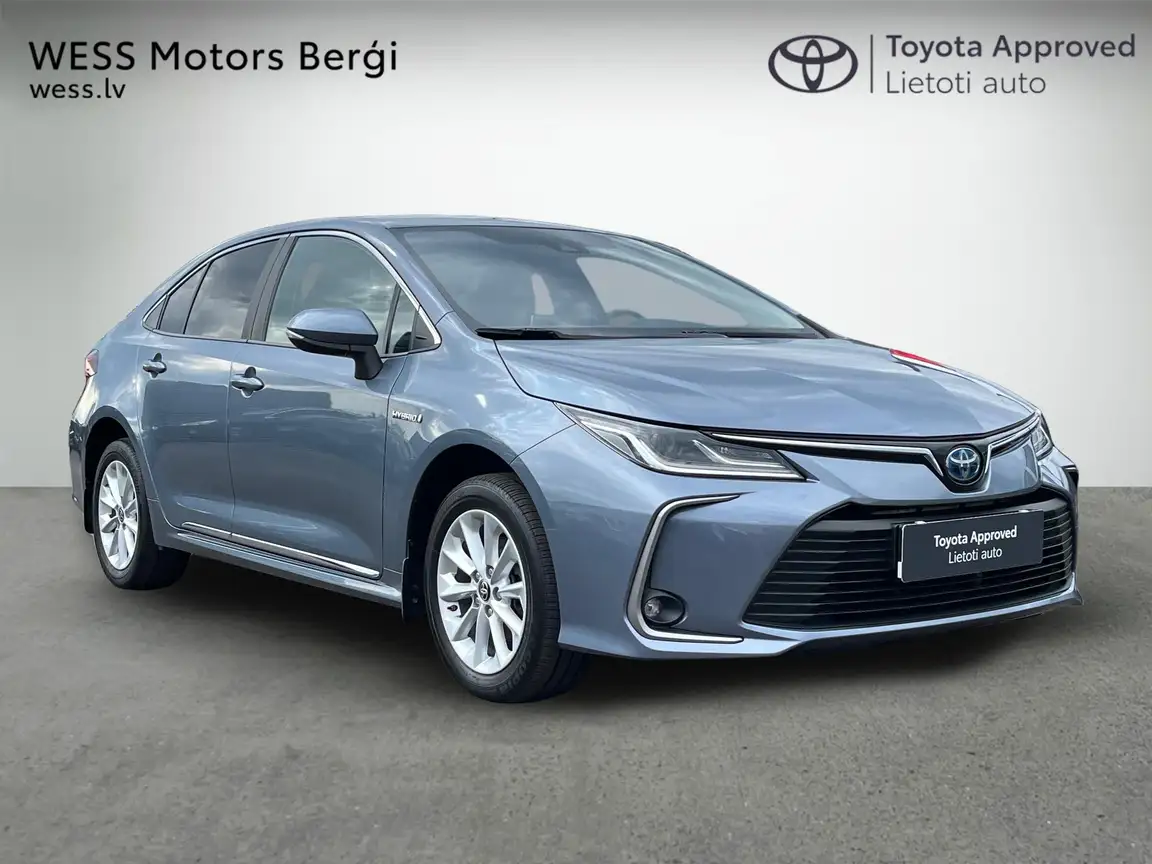 TOYOTA COROLLA