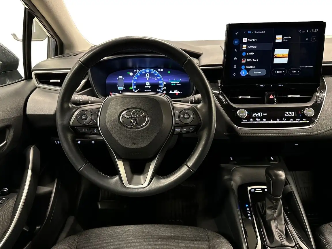TOYOTA COROLLA