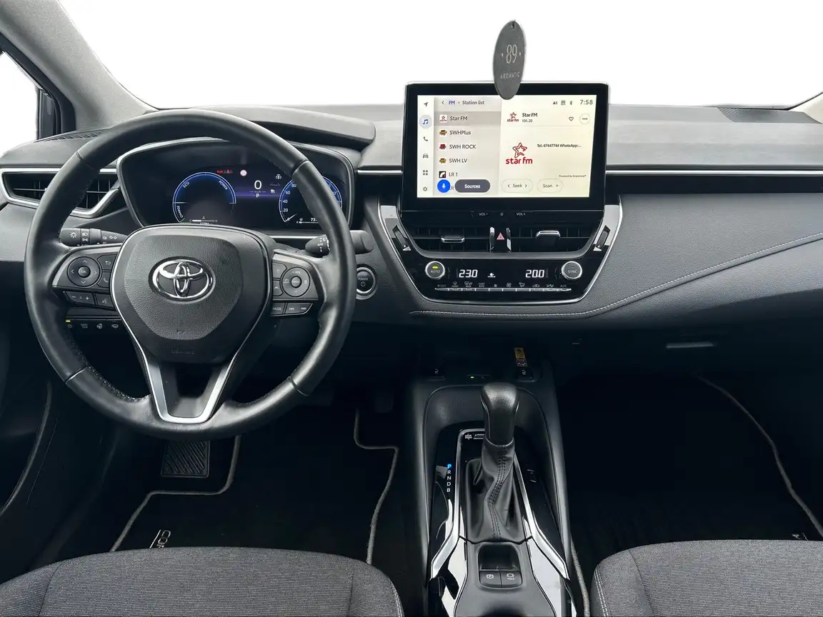 TOYOTA COROLLA