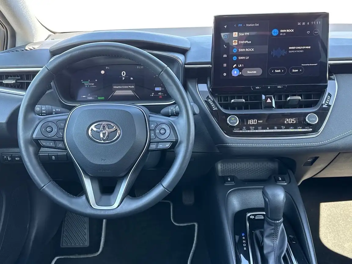 TOYOTA COROLLA
