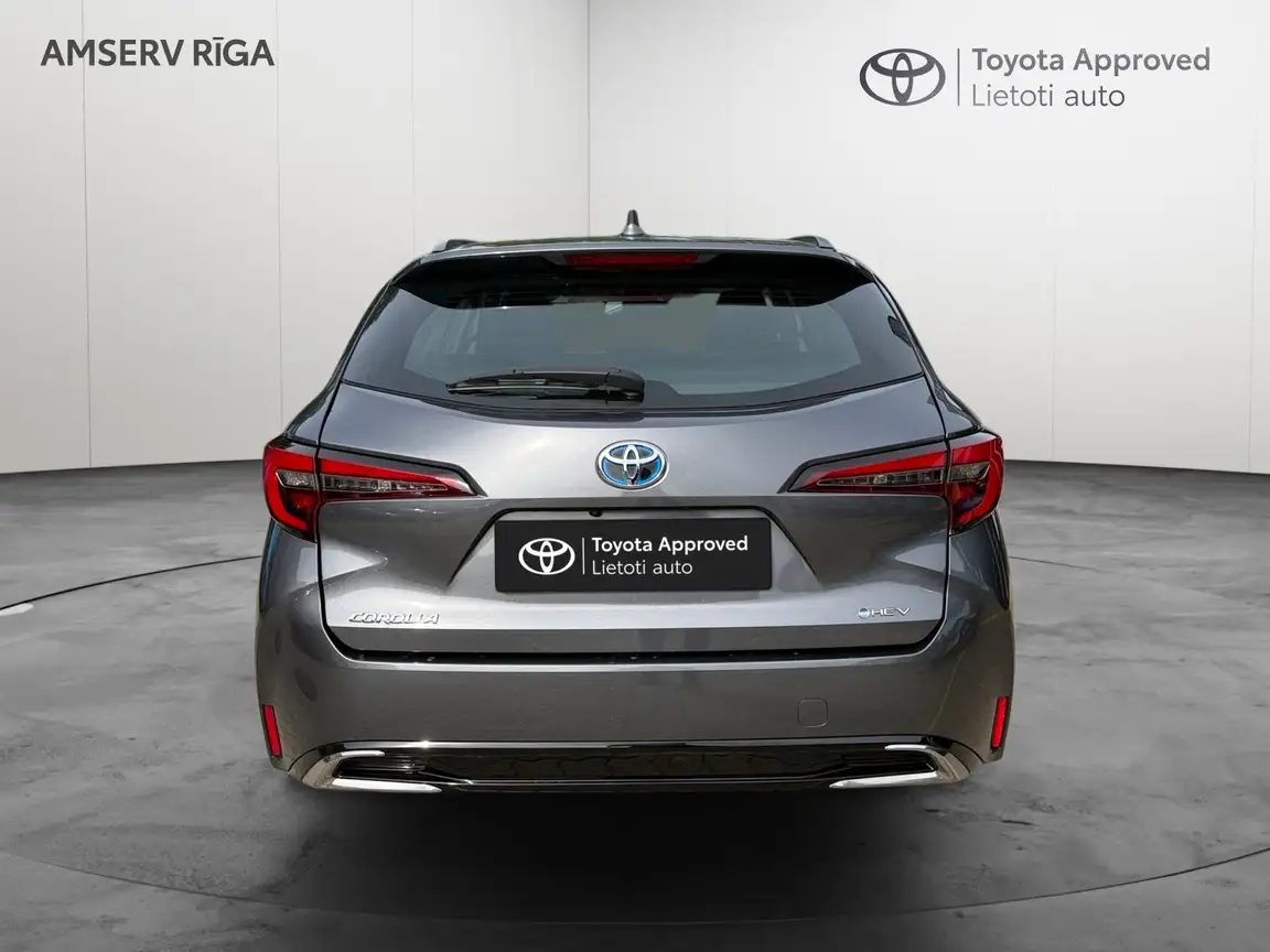 TOYOTA COROLLA