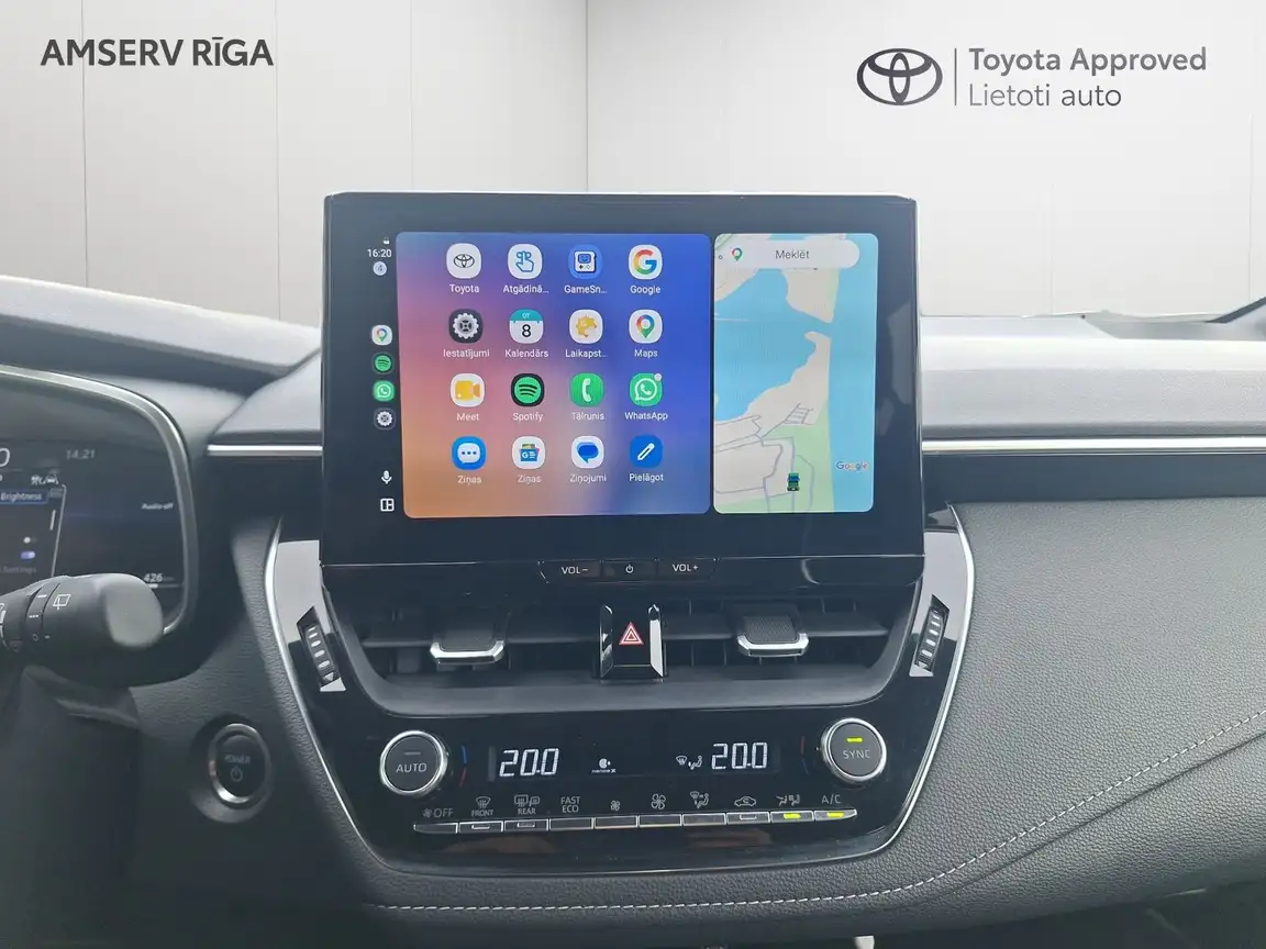 TOYOTA COROLLA