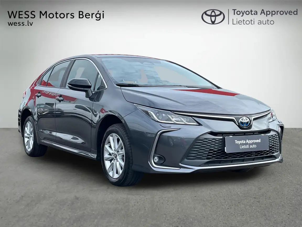 TOYOTA COROLLA