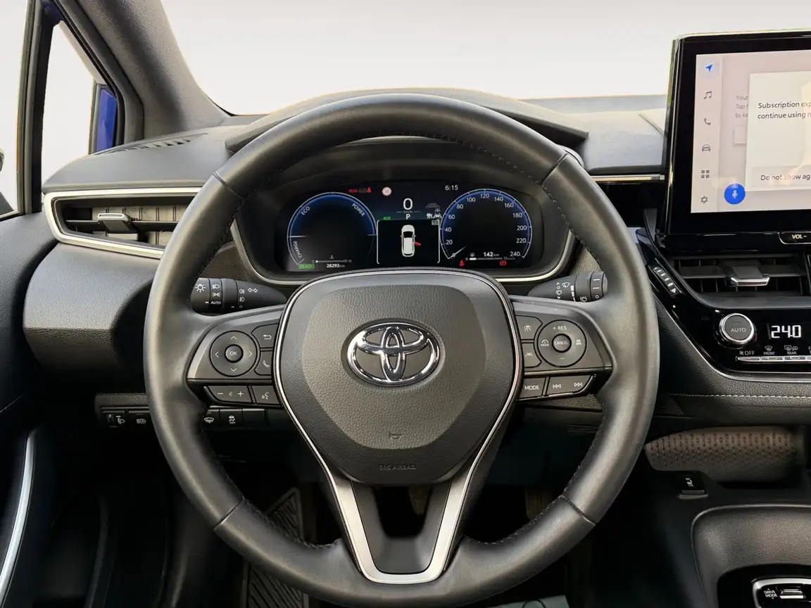 TOYOTA COROLLA