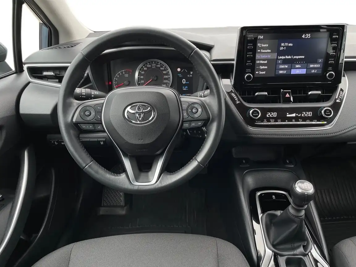 TOYOTA COROLLA