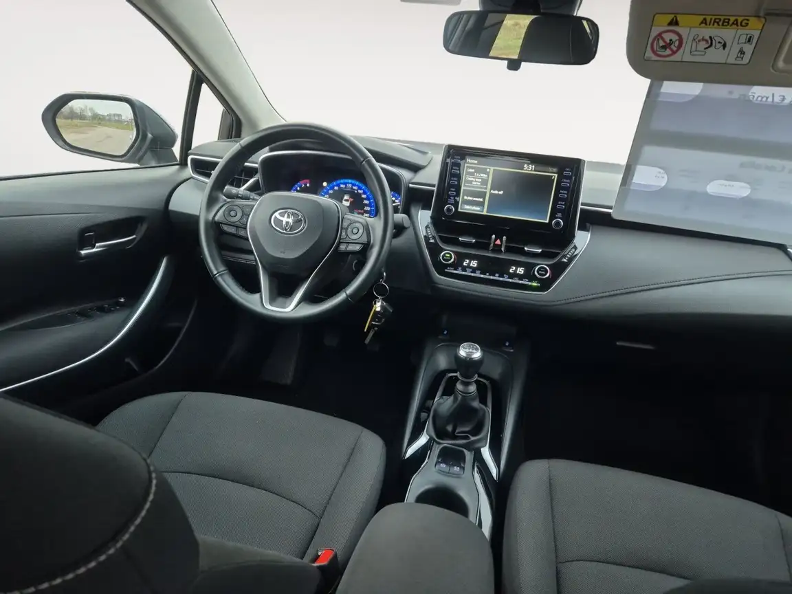 TOYOTA COROLLA