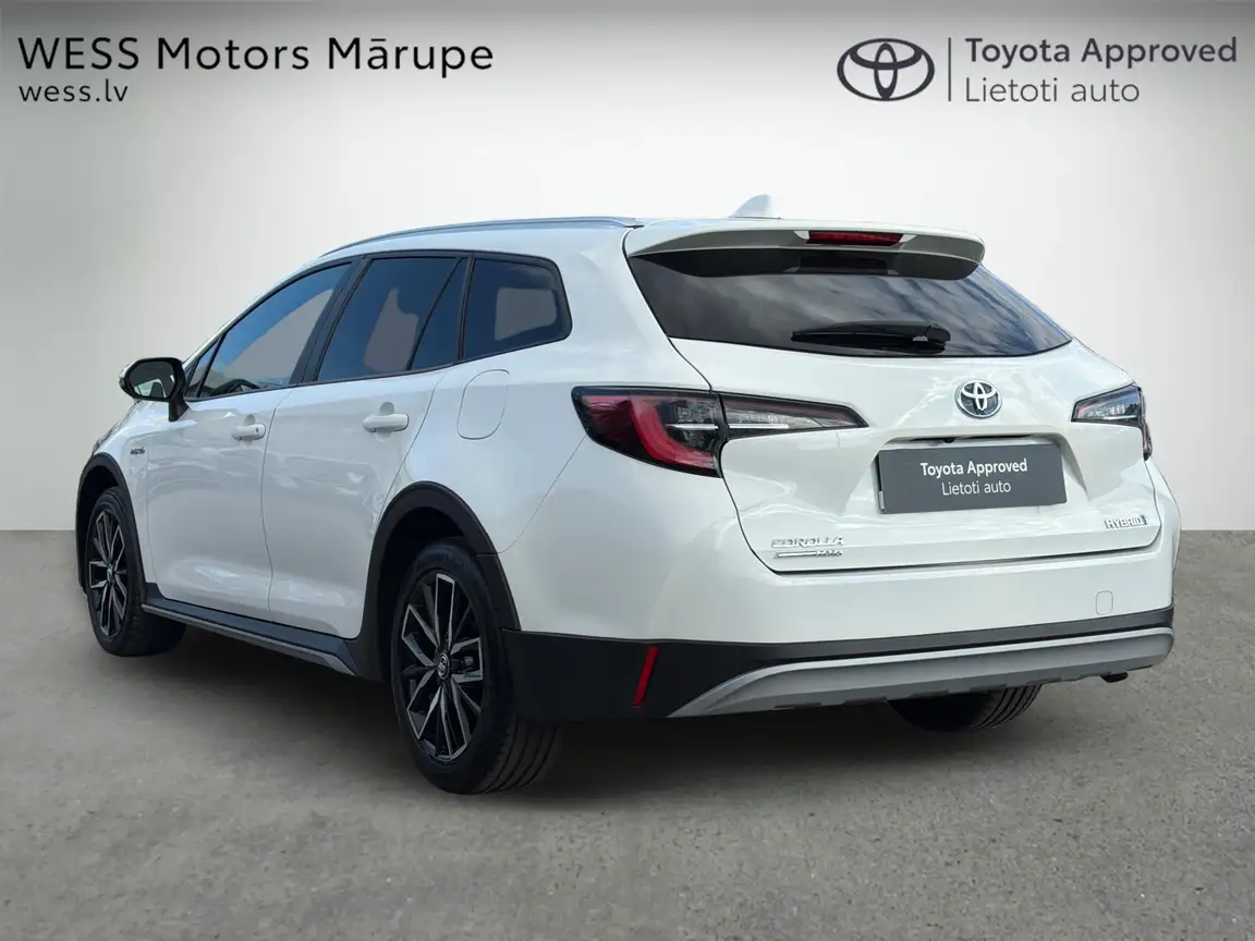 TOYOTA COROLLA