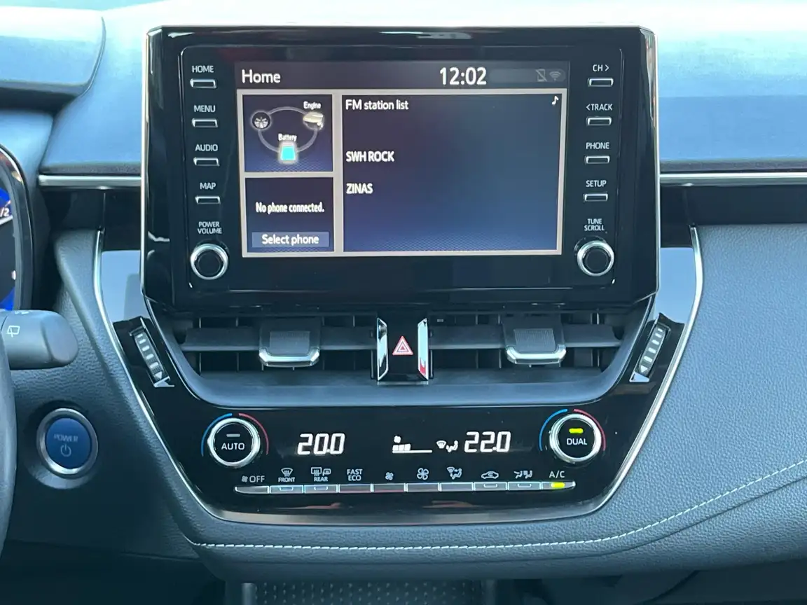 TOYOTA COROLLA