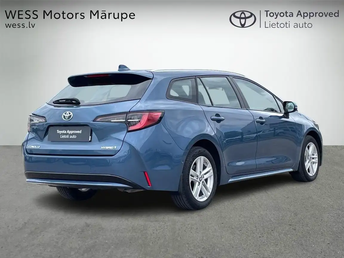 TOYOTA COROLLA