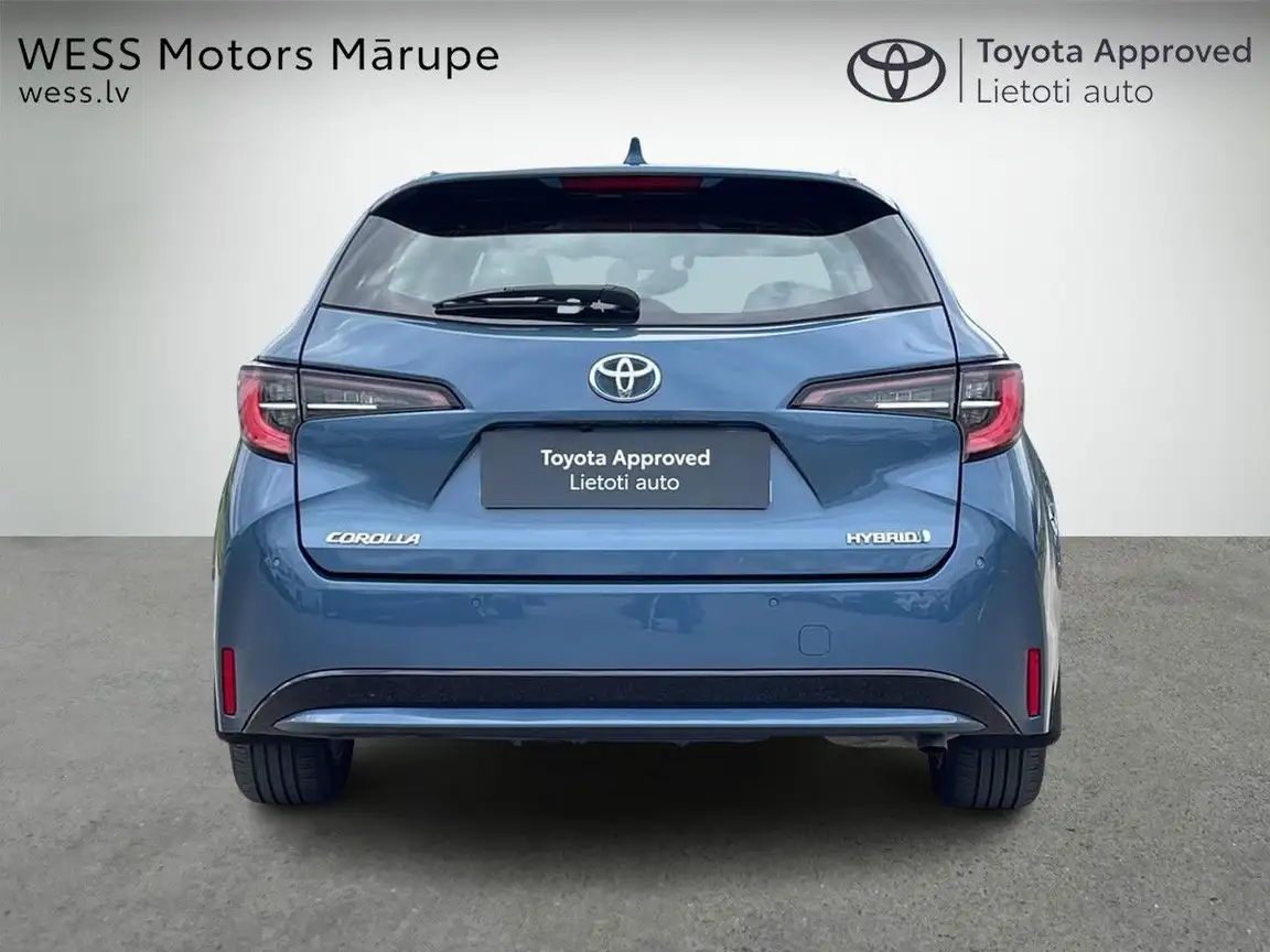 TOYOTA COROLLA