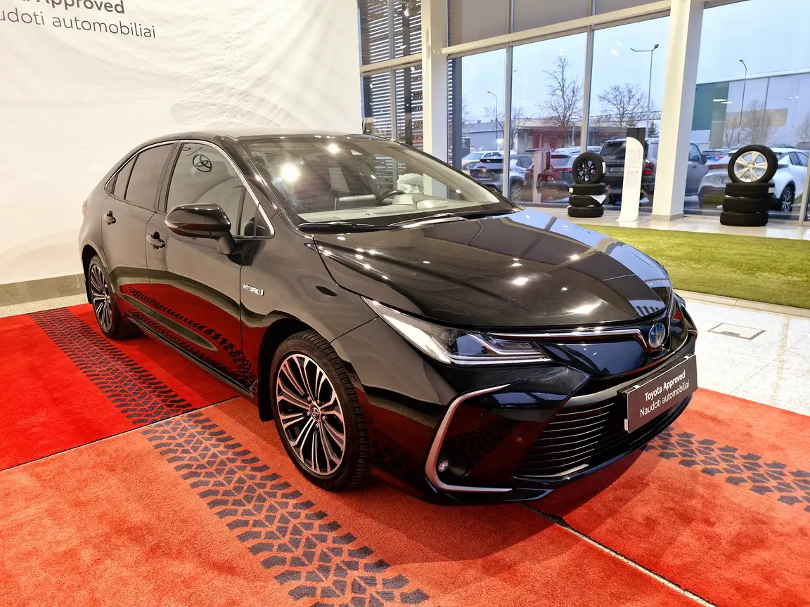 TOYOTA COROLLA
