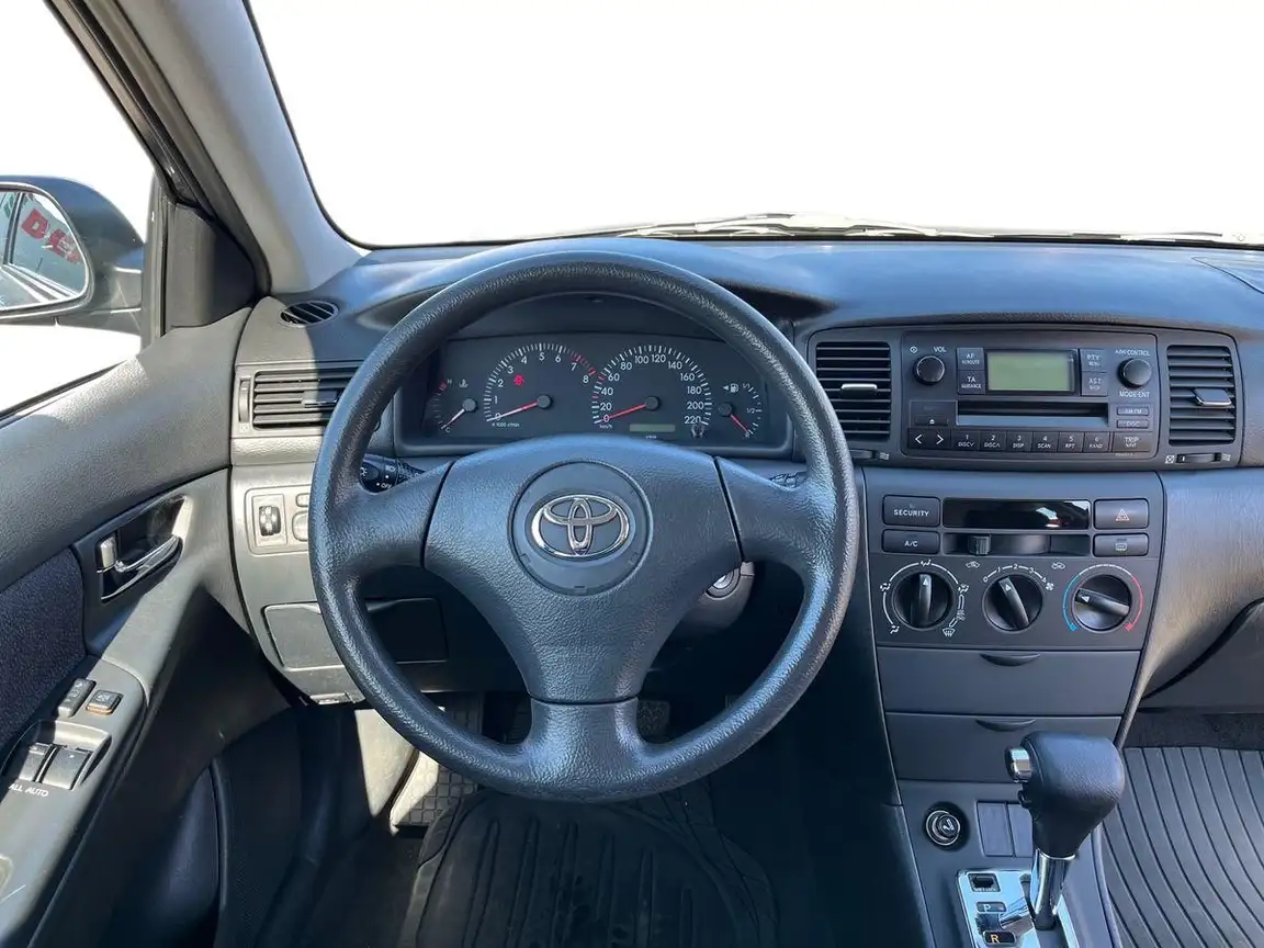 TOYOTA COROLLA