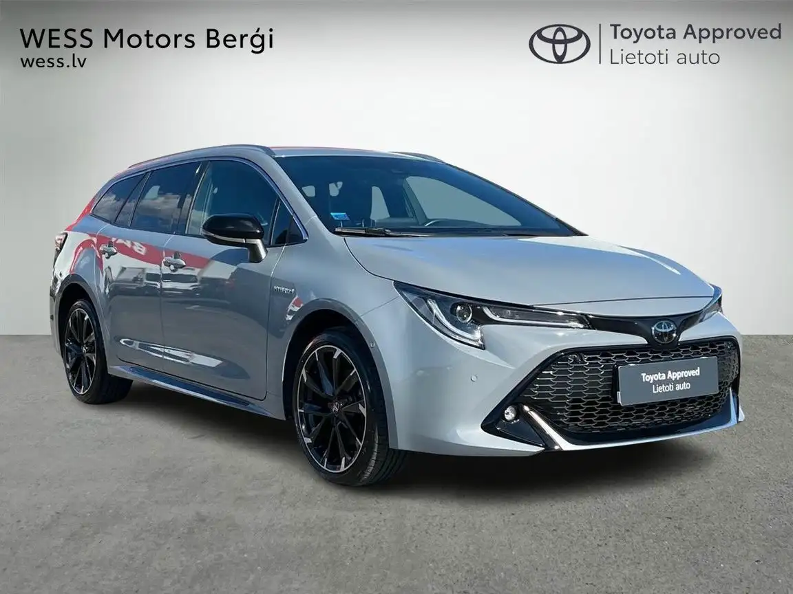 TOYOTA COROLLA