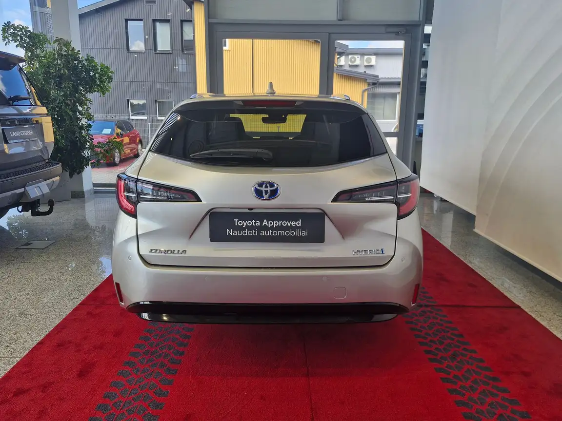 TOYOTA COROLLA