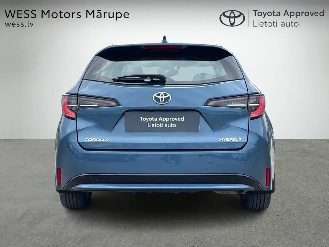 TOYOTA COROLLA