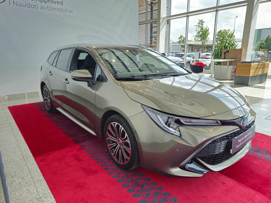 TOYOTA COROLLA