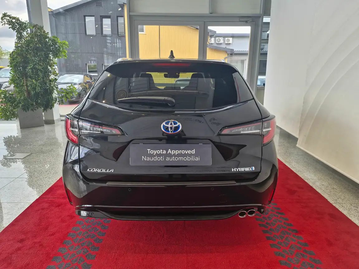 TOYOTA COROLLA