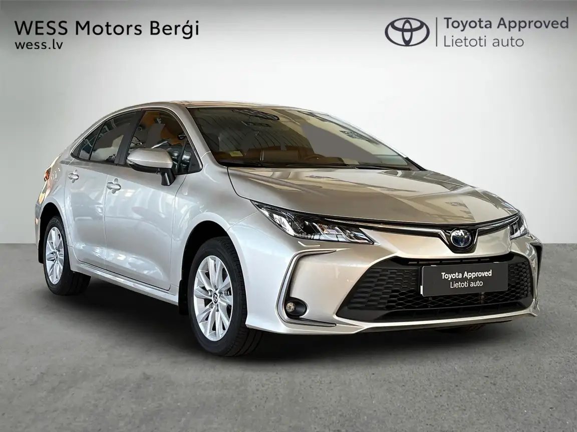 TOYOTA COROLLA