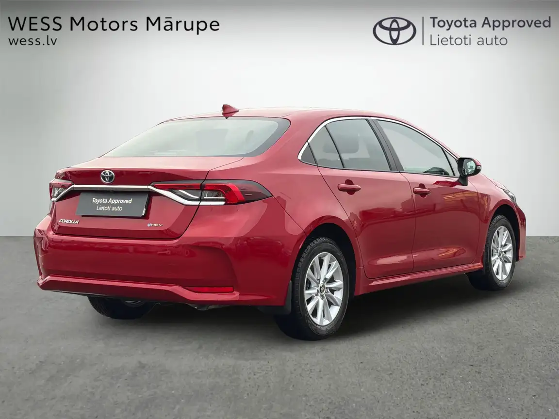 TOYOTA COROLLA