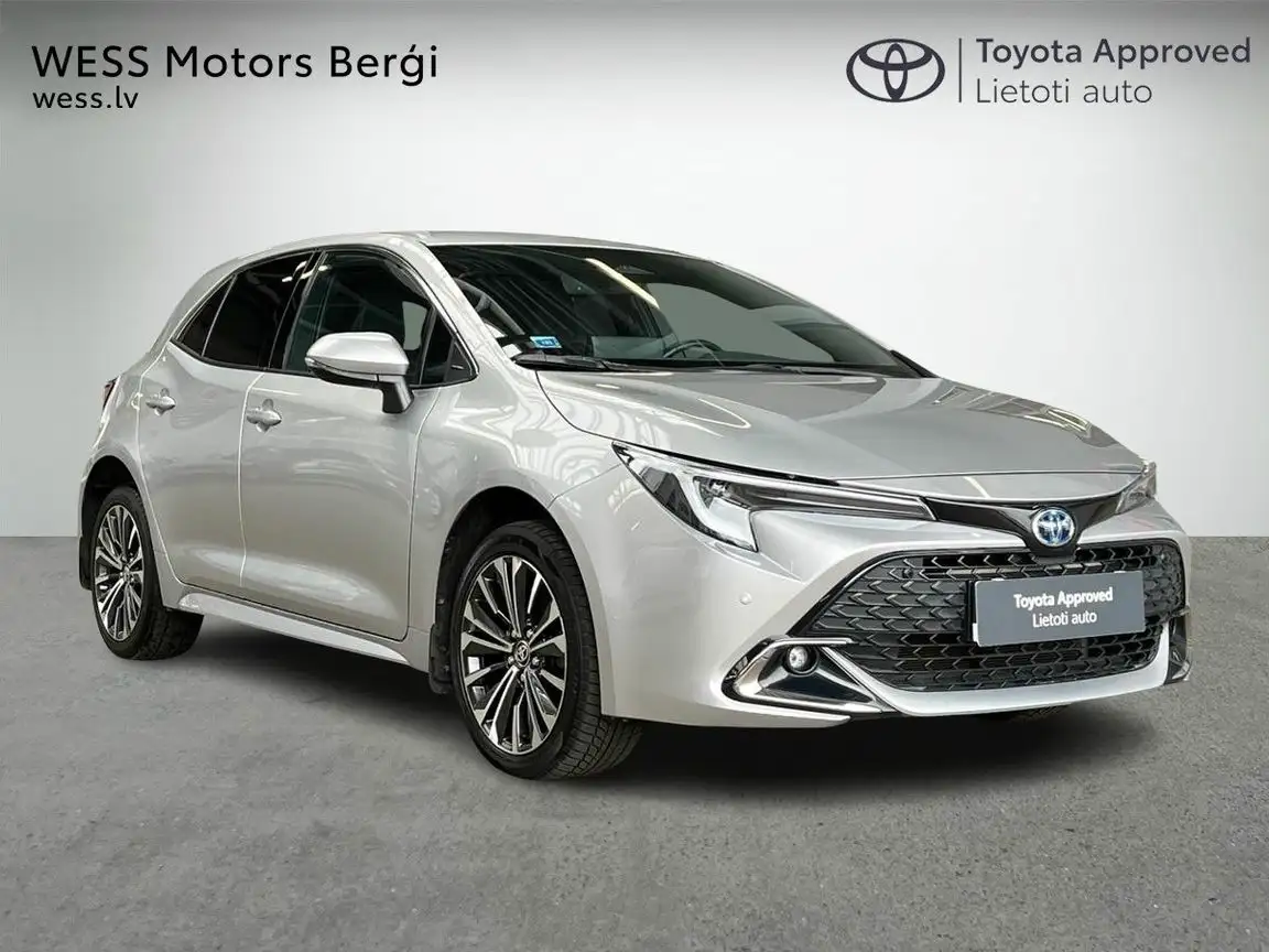 TOYOTA COROLLA