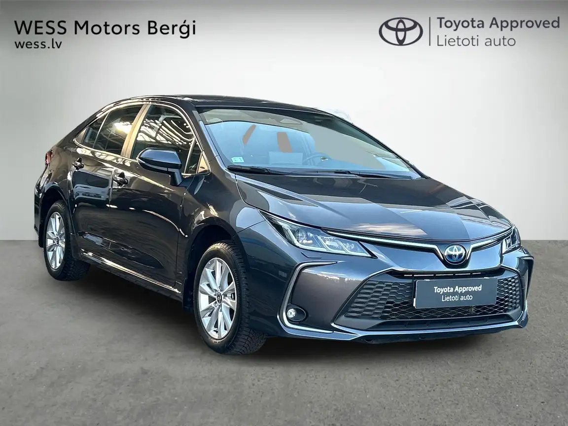 TOYOTA COROLLA