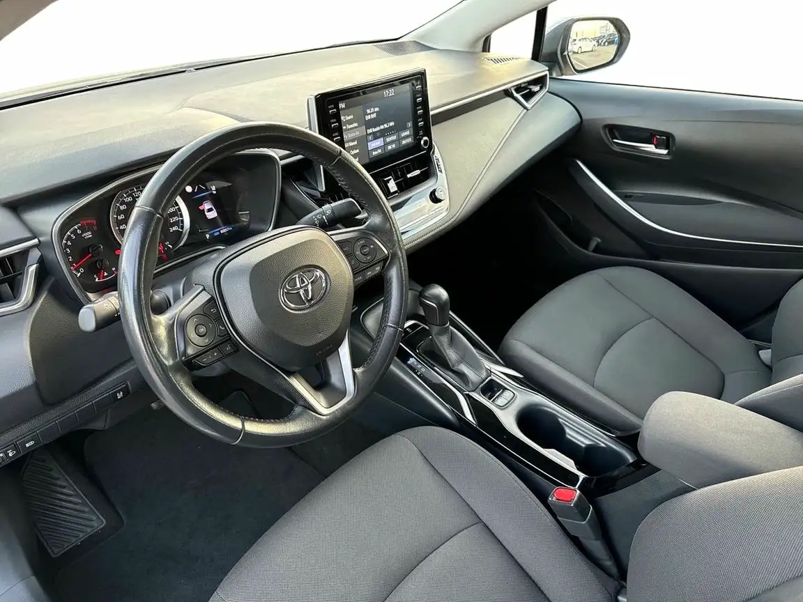 TOYOTA COROLLA
