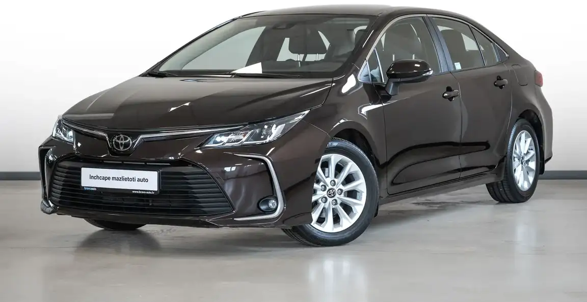 TOYOTA COROLLA