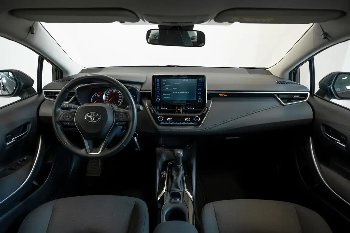 TOYOTA COROLLA