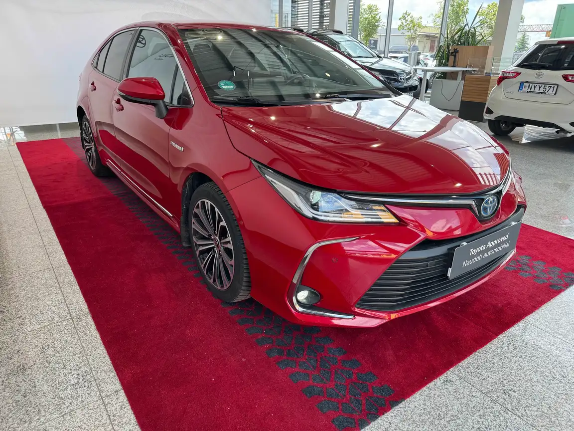TOYOTA COROLLA