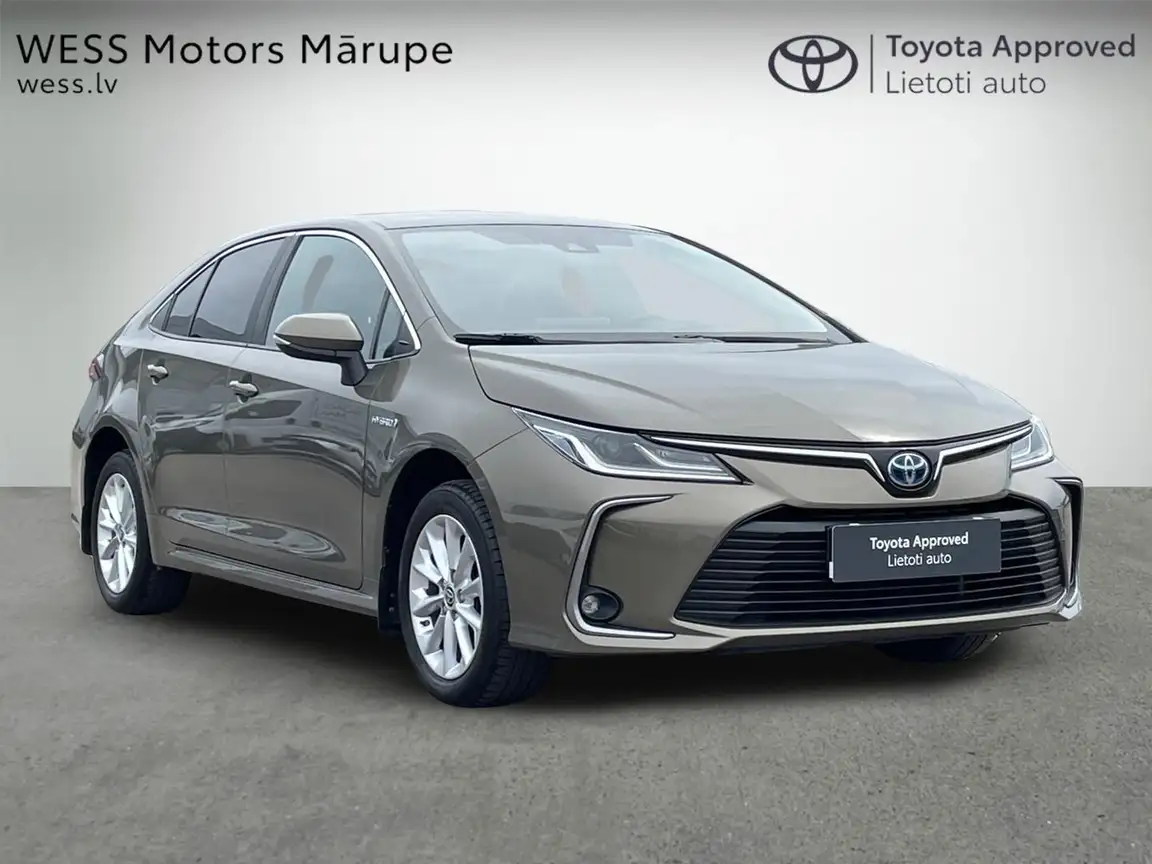TOYOTA COROLLA
