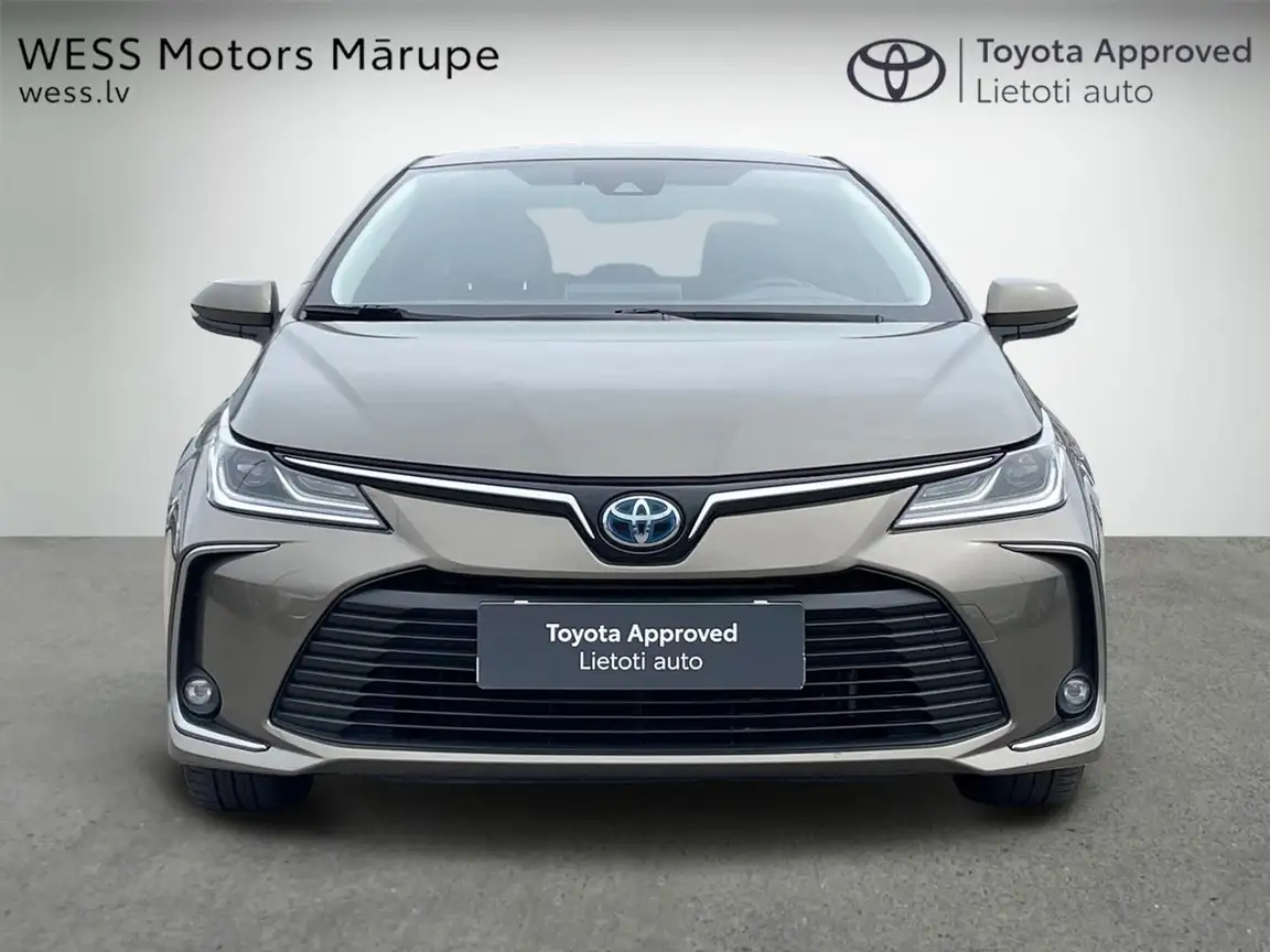 TOYOTA COROLLA