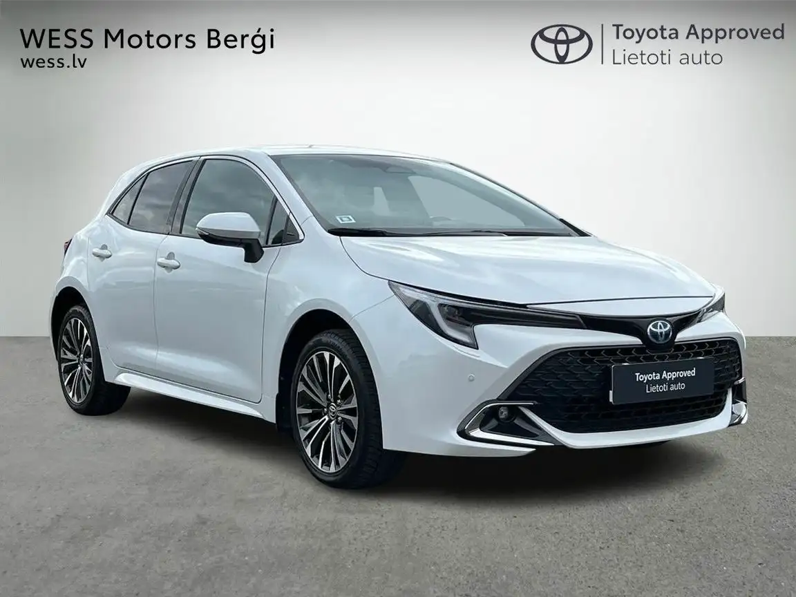 TOYOTA COROLLA