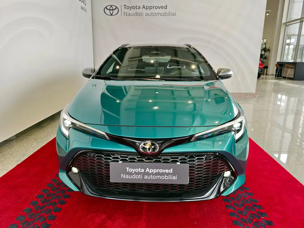 TOYOTA COROLLA