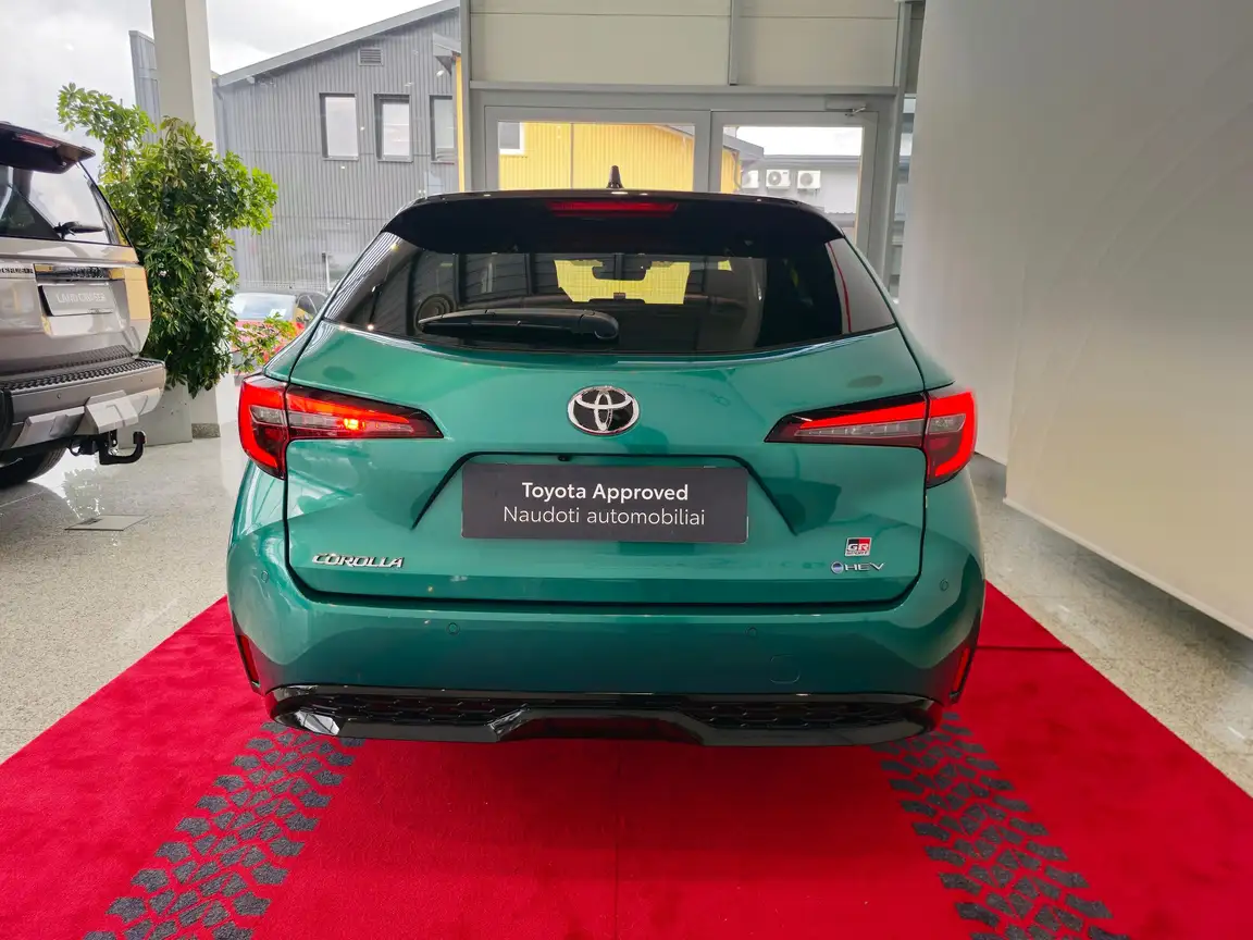 TOYOTA COROLLA