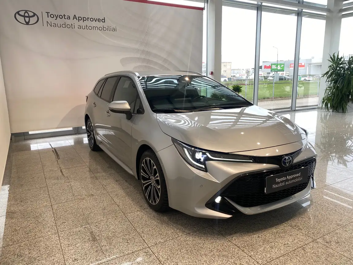 TOYOTA COROLLA