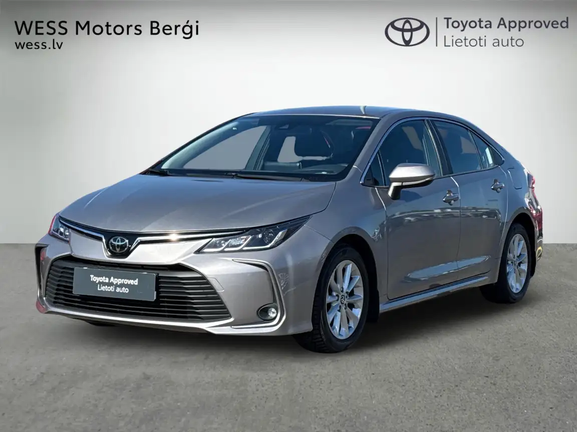 TOYOTA COROLLA